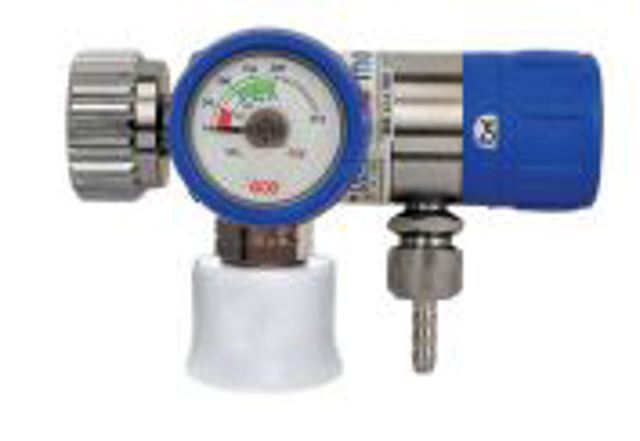 Medical oxygen regulator, cylinder connection 5/8”female thread with quick connect DIN